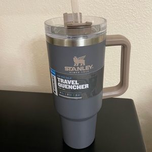 *BRAND NEW* Stanley Adventure Quencher Tumbler! Coal color